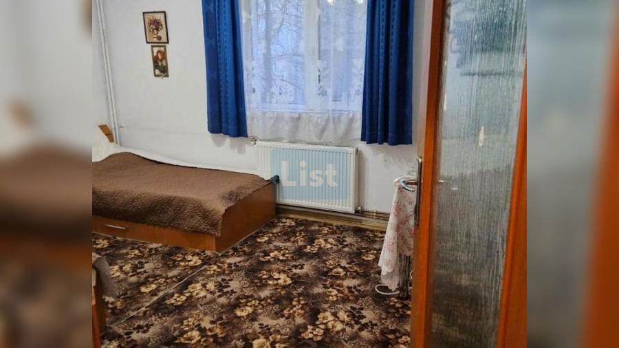 Garsonieră decomandată în Gorjului