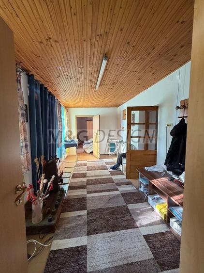Casă individuală cu 4 camere cu Teren 2260 Mp în Uivar