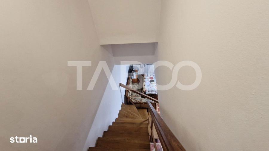 Apartament cu 3 camere decomandat, mobilat în Trei Stejari