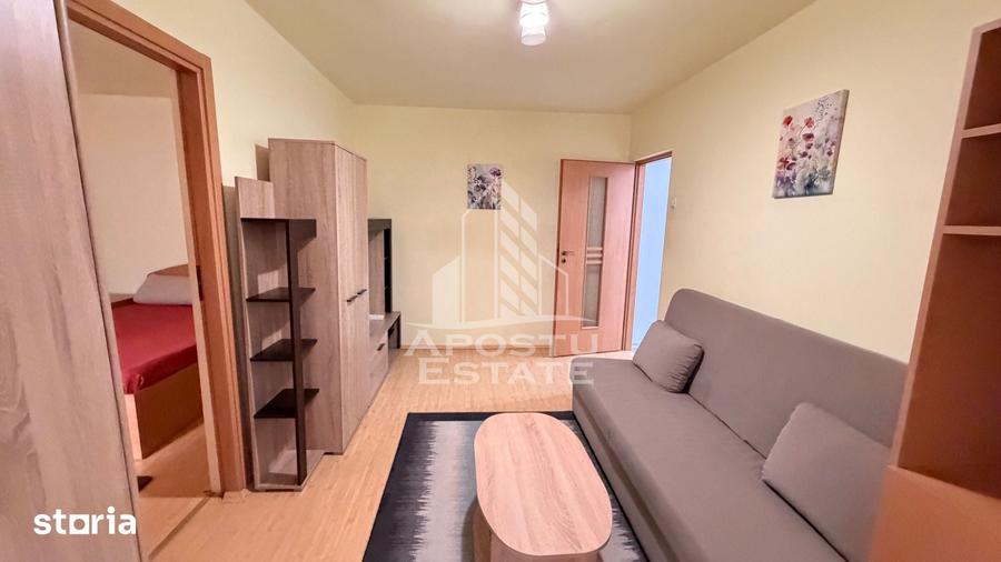 Apartament cu 2 camere nedecomandat în Girocului