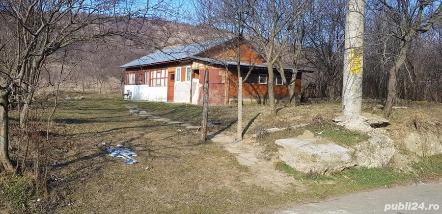 Casa si teren in Urlati - 2