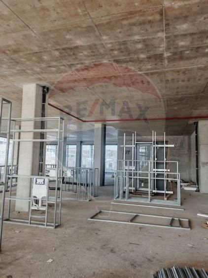 Spatiu comercial de 739.1mp de vanzare in zona Gara - 2