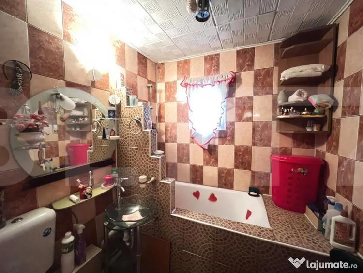 Apartament cu 2 camere, decomandat, complet mobilat si utila - 6