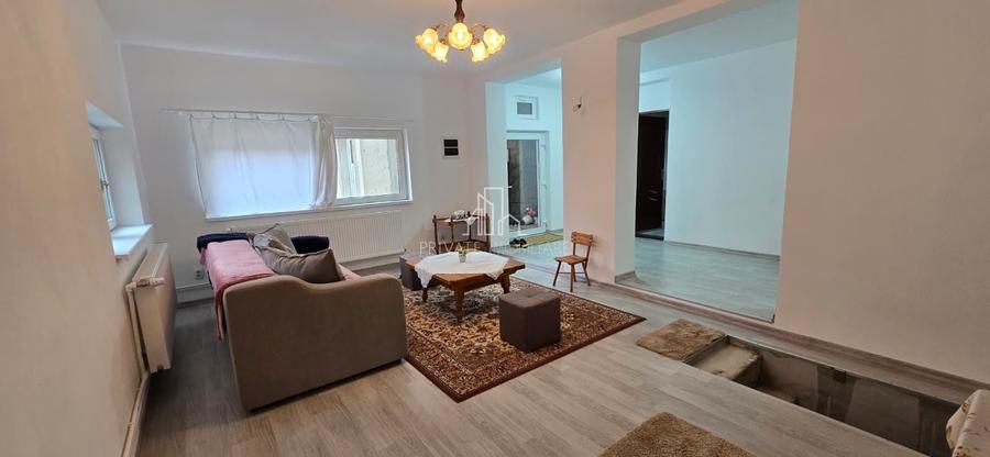 Casa de vanzare, zona Ana Ipatescu, Sighisoara - 1