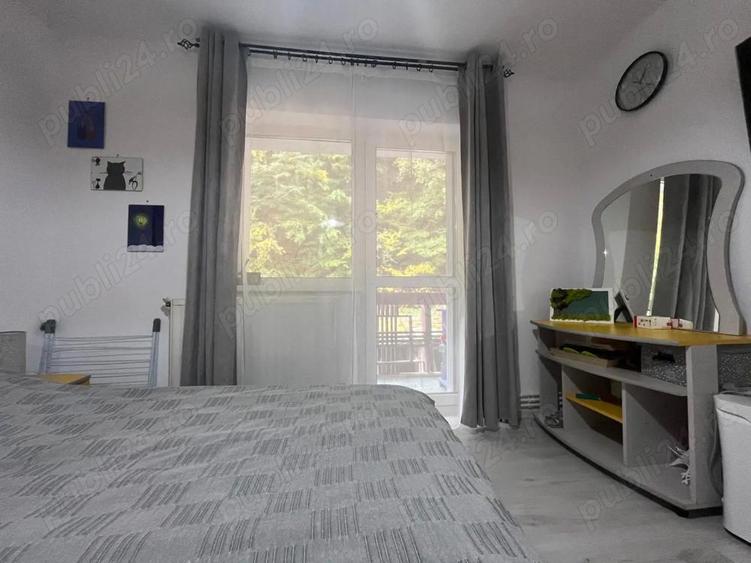 Vand apartament 3 camere spa?ios in Slanic Moldova la poala muntelui - 6