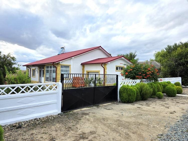 Casa cu 3 camere si garaj - teren 1180 MP - Oituz, jud. Constanta - 22