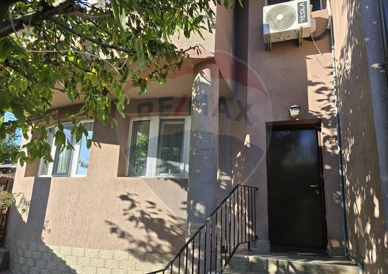 Casa / Vila cu 5 camere de vanzare in zona George Enescu - 6