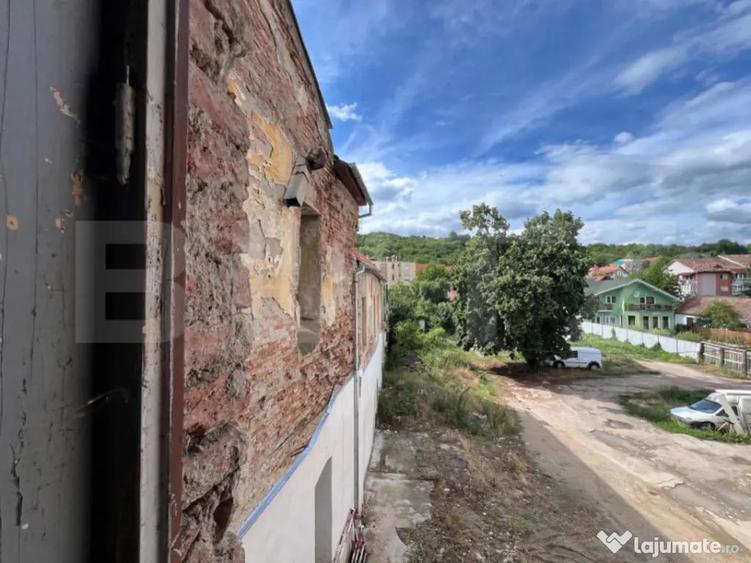 Hotel cu 44 camere, renovabil, pozi?ionat ultracentral - 6