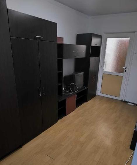 tomis nord=garsonieră - 2