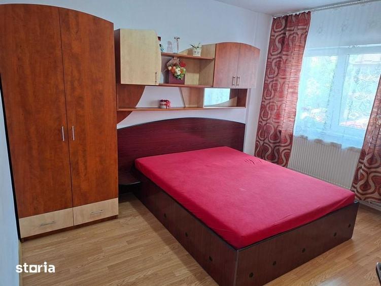 Vand Garsoniera zona mag. Tineretului - 1