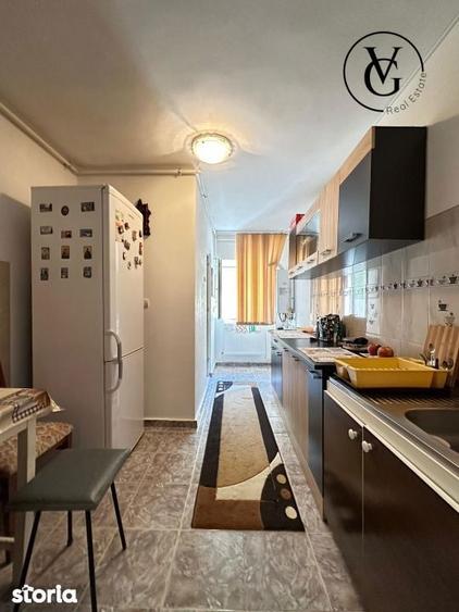 Apartament decomandat cu 4 camere - Navodari - 4