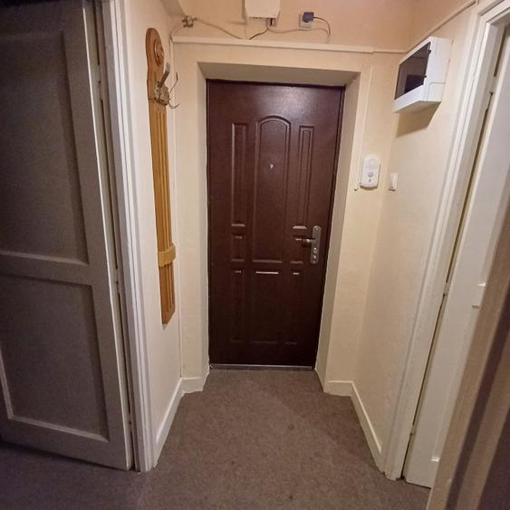 Apartament cu o camera Hunedoara zona Teatrului 29mp - 8