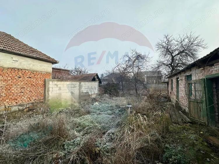 Teren intravilan 700mp cu utilitati trase Zona Tabacovici - 4