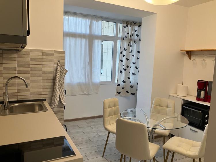 Inchiriere apartament 2 camere,4/4,renovat,mobilat utilat,modern si curat,600€ - 1