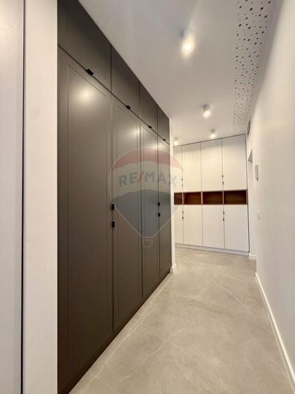 Garsoniera de vanzare in Mamaia prima linie la Marea Neagra Axxis - 8