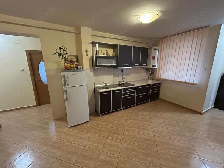 Apartament 3 camere, parter inalt - zona Cetate - 6