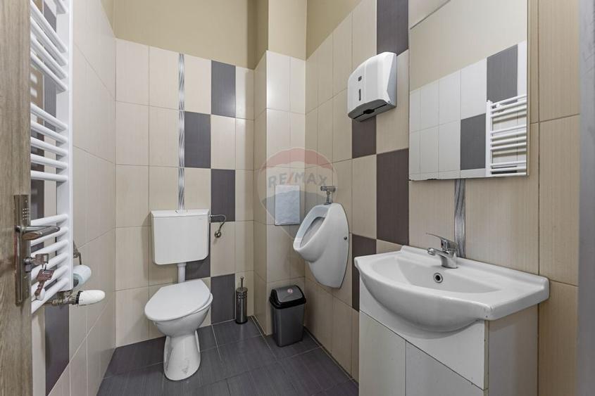 Închiriere spațiu comercial – Str. Poetului - 4