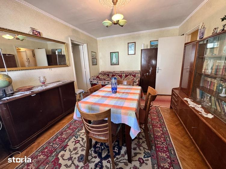 Etajul 1, in spate la cinematograf, 47000 euro - 5