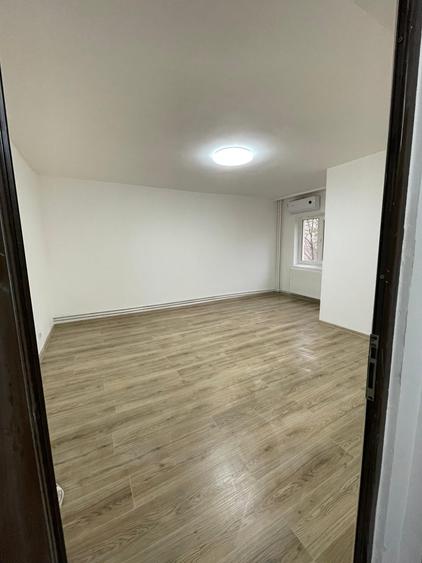 Apartament 3 camere 76 mp etaj 2, centrala termica 12 min Metrou Lujerului - 3