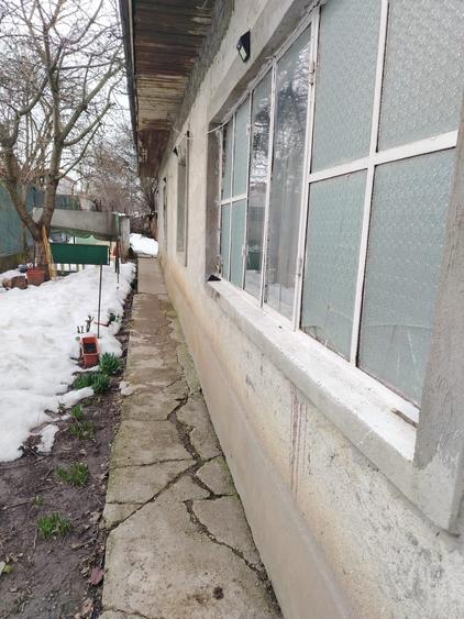 Teren 571 mp + casă din cărămidă – zonă ultracentrală, toate utilitățile - 4