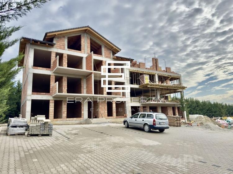 Apartament 2 camere + gradina 50 mp, la cheie , Cristian - 13