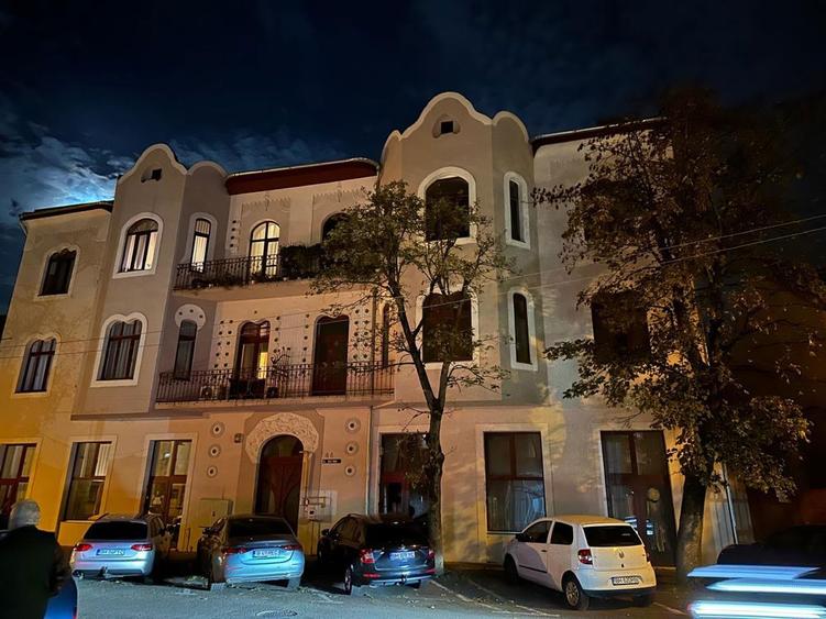 De vanzare apartament 2 camere regim hotelier - 1