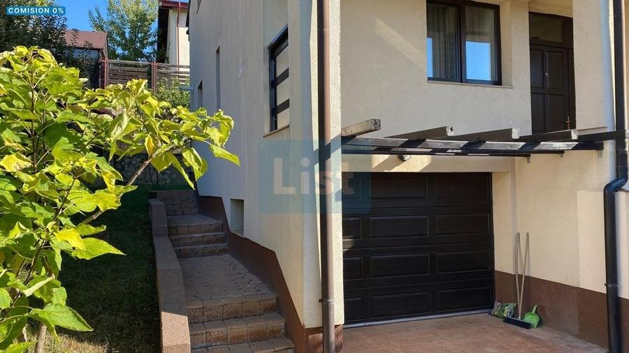 COMISION 0%! Vilă spațioasă și elegantă cu 4 dormitoare în Bucium - 1