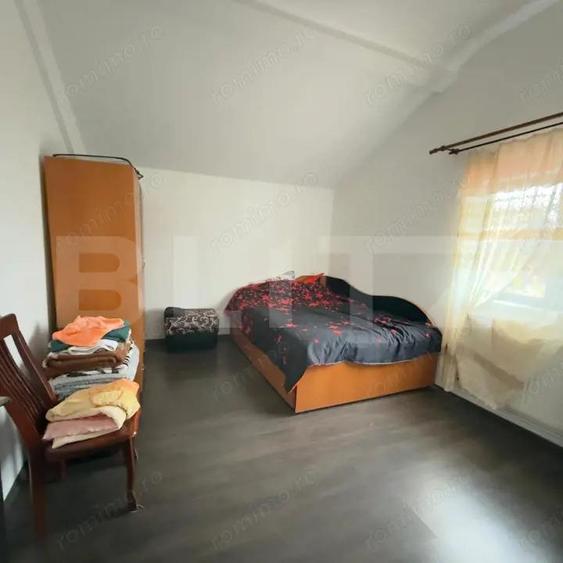 Casa de vanzare, la 11 km de Targu Jiu - 1