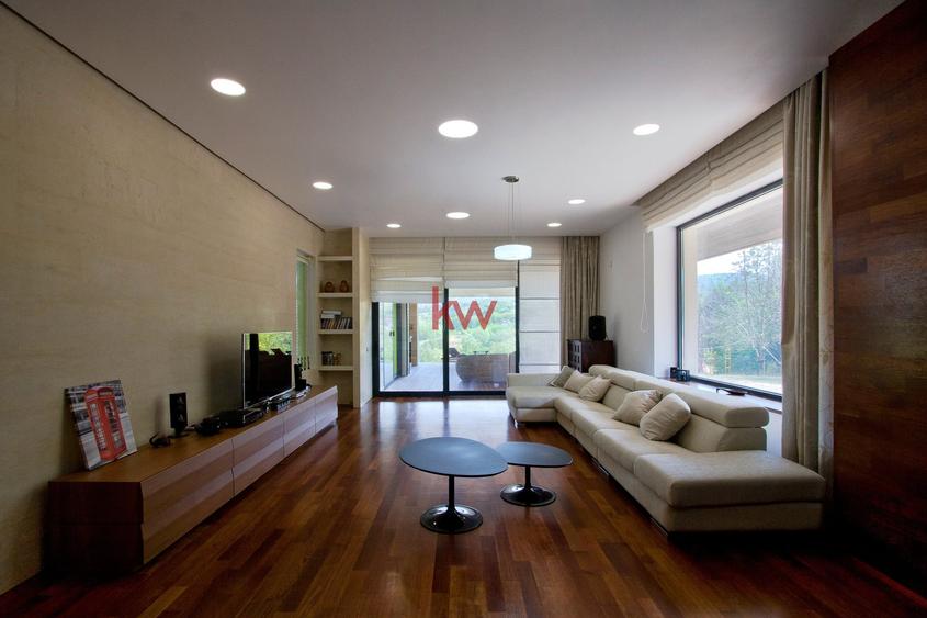 Proprietate premium - 6