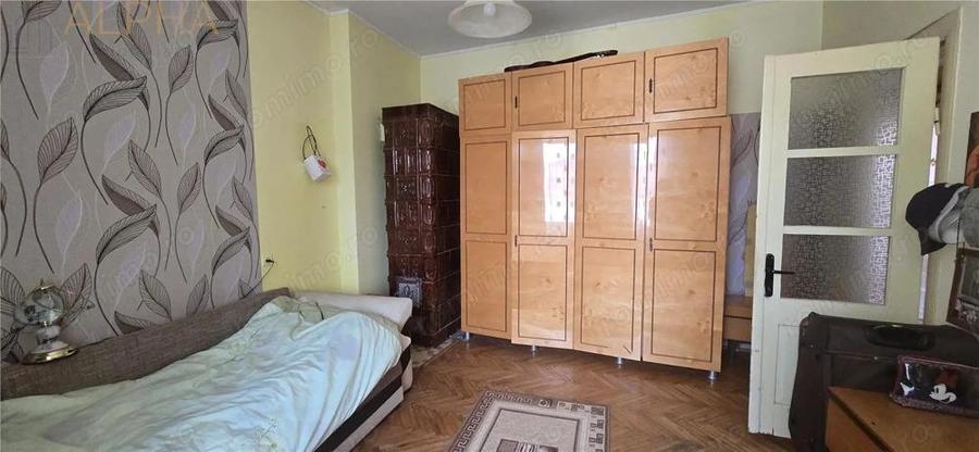 Casa renovata de vanzare Crainimat , BN cu teren 3148 mp - 2