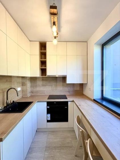 Apartament cu 2 camere decomandat, mobilat în Central