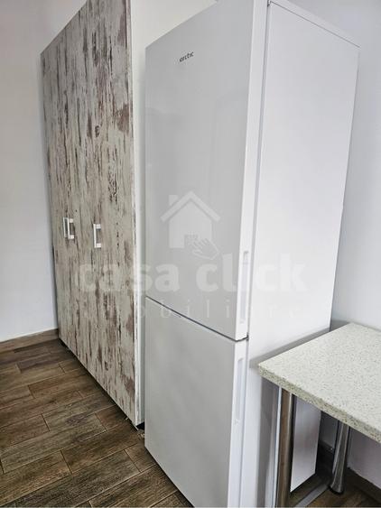 Garsonieră renovată, mobilată complet, etaj 2 – Port, aproape de Faleza Dunării - 4