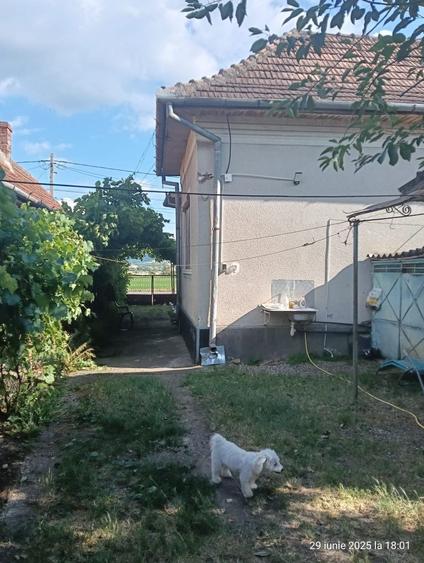 Casa de vanzare in loc.Unirea - 2