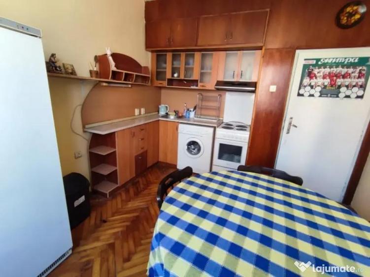 Garsoniera zona UMT - 1