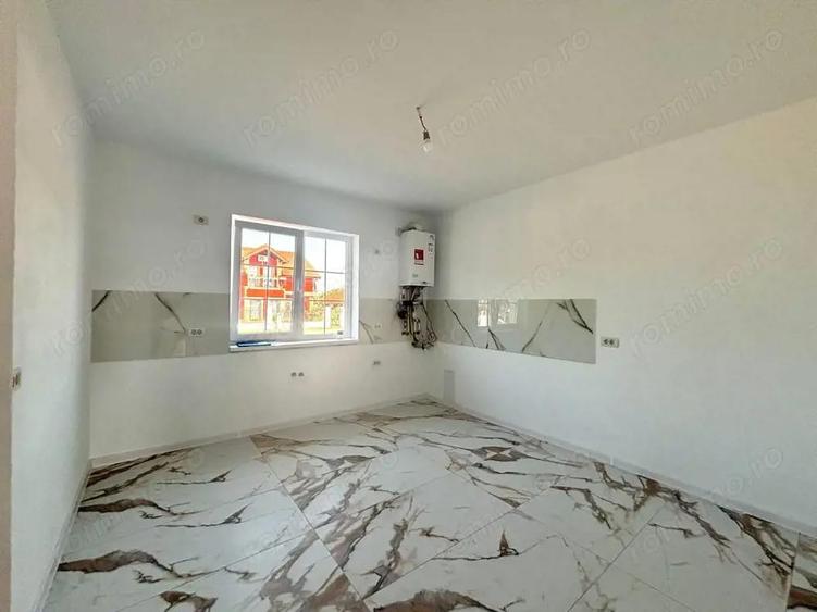 Duplex -4 camere - toate utilitatile - Sag - 14