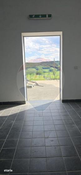 Spa?iu Comercial de Inchiriat | Cajvana | - 6