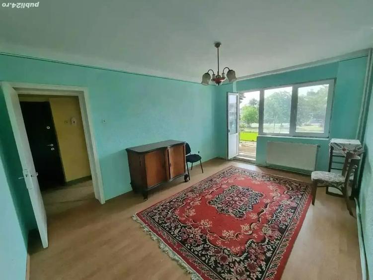 A 37 Liceul sanitar ,Apartament 3 camere confort 1 - 17