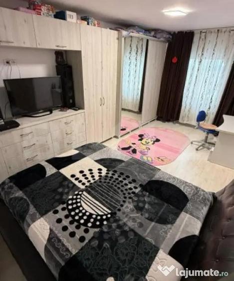 Casa parter 100 mp utili, teren 880 mp, toate utilitatile, C - 10