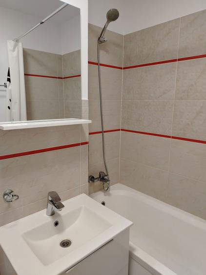 De vanzare apartament cu 2 camere,etaj 1/4,amenajat modern, Vitrometan - 2