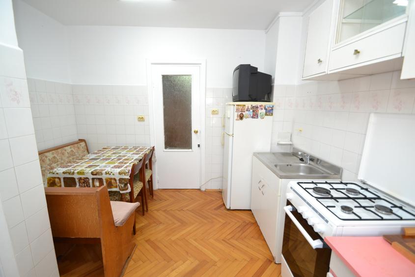 ap. 2 camere, decomandat, 2 bai, zona Aradului - 14