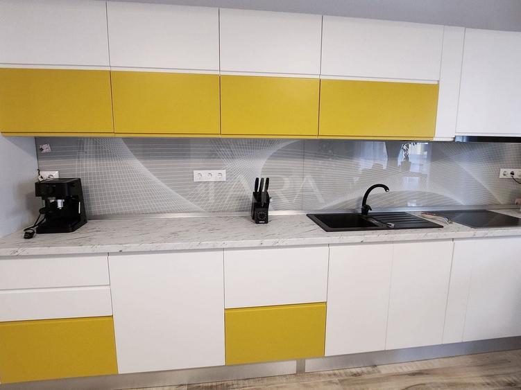 Apartament cu 2 camere semidecomandat, mobilat în Baciu