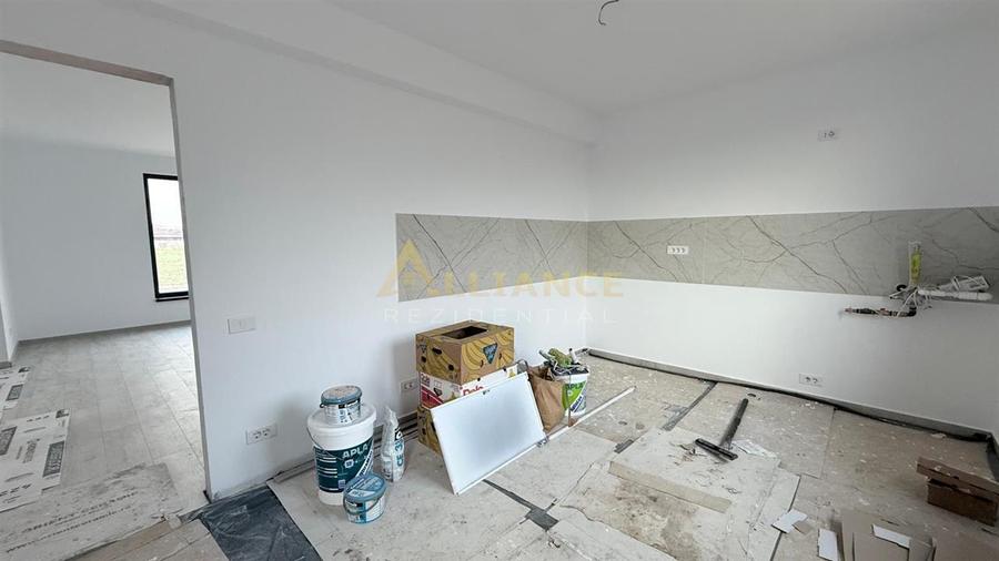 Casa Individuala - 4 camere - 2 bai - 352 mp teren - 8