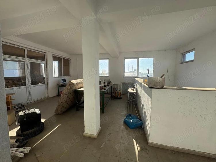 Spatiu Comercial - 4