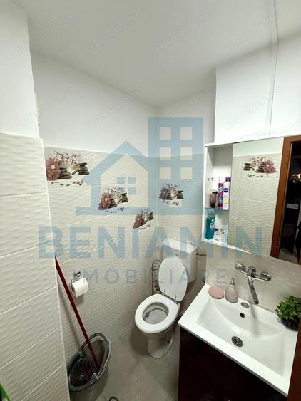 3 decomandate - 2 bai - etaj 1 - centrala proprie - McDonald's - 4