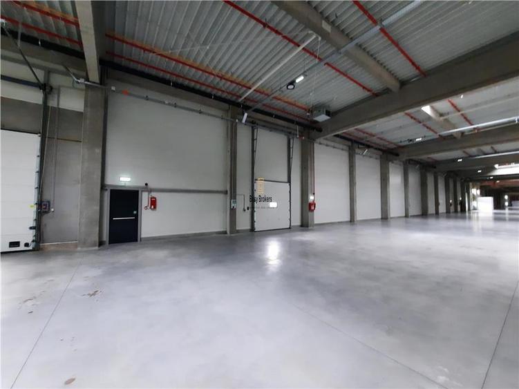 Spatiu Industrial - 900 mp - Productie - Depozitare - 2