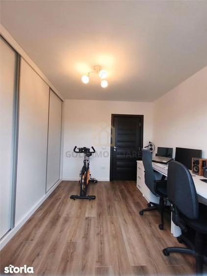 Casa 4 camere de vanzare Catalina - 2