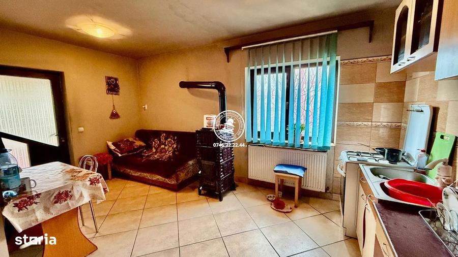 Vila de vanzare in CUG - 1