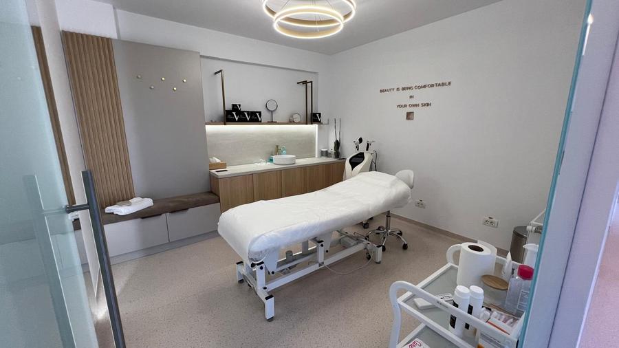 Spațiu comercial de vânzare | 247 mp | 2 unități | 10 locuri de parcare - 5