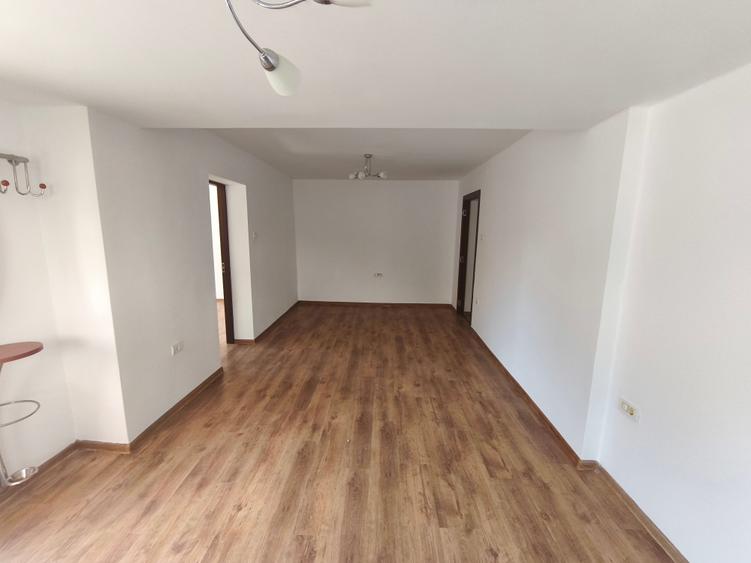 Casa de inchiriat Aradului 1000 euro - 2