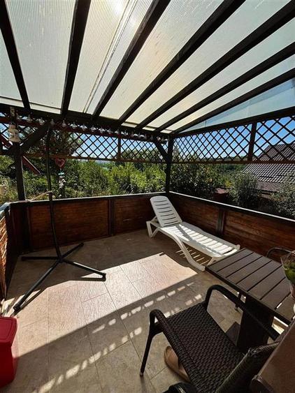 Casă cu 4 camere cu Teren 480 Mp în Valea Adâncă
